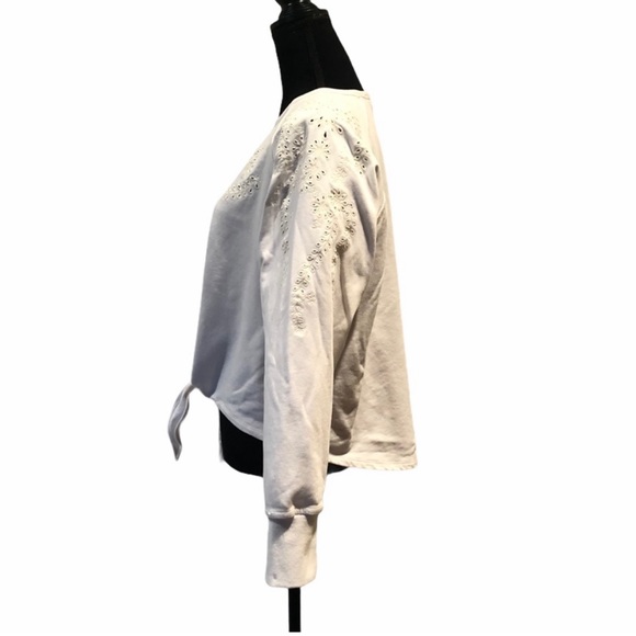 Sugar + Lips white longsleeve eyelet pullover casual neutral sweatshirt medium - Picture 5 of 12